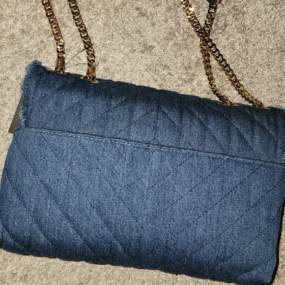 Karl Lagerfeld NWT Denim Blue and Gold Quilted Shoulder Bag - Picture 3 of 10